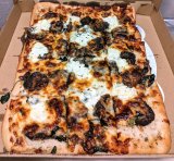 Naked City Pizza Paradise