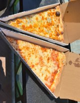 Pin-Up Pizza