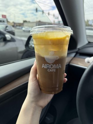 Airoma Cafe