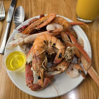 Bacchanal Buffet