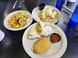 Black & Blue Diner