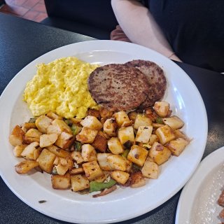 Black & Blue Diner