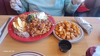 Blueberry Hill | Family Restaurant