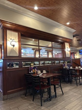 Blueberry Hill Restaurant & Bakery