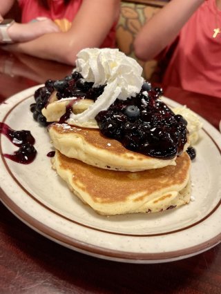 Blueberry Hill Restaurant & Bakery