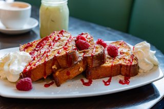 Broken Yolk Cafe