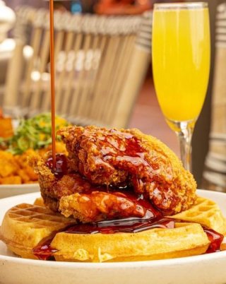 Cafe Americano at Caesars Palace