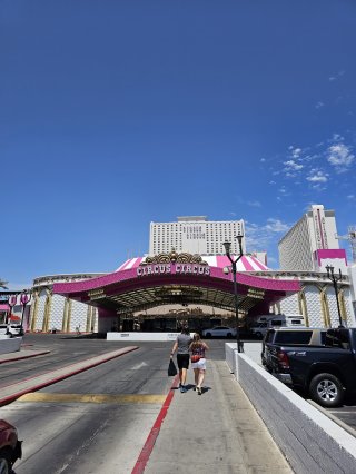 Circus Buffet