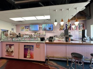 Cream Me Ice Creamery