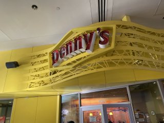 Denny's Restaurant