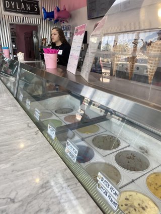 Dylan's Family Ice Cream