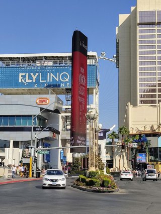 Fly LINQ Zipline