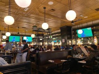 Ghirardelli Ice Cream & Chocolate Shop