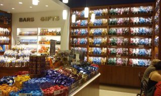 Ghirardelli Ice Cream & Chocolate Shop