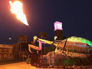 Giant Metal Mantis
