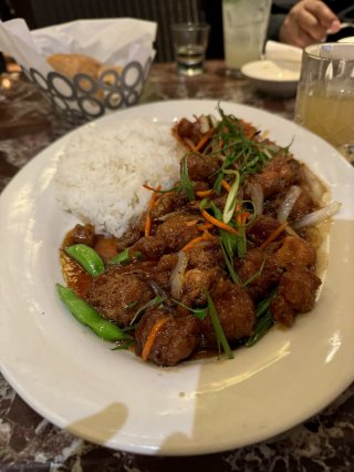 Grand Lux Cafe