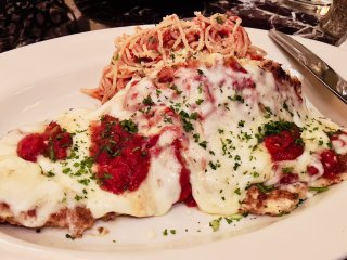 Grand Lux Cafe