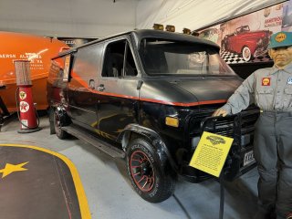 Hollywood Cars Museum & Liberace Garage