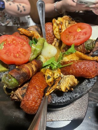 La Mojarra Loca Grill