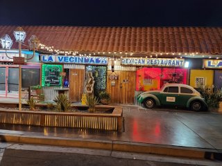 LA VECINDAD®