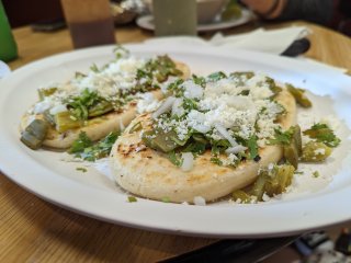 Los Antojos - Mexican Restaurant