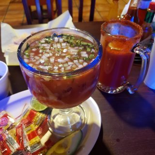 Los Molcajetes