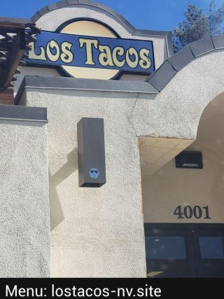 Los Tacos