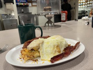 Lou's Diner