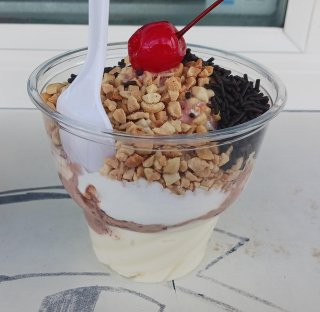 Luv-It Frozen Custard