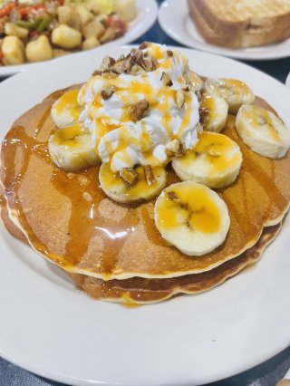 Mr. Mamas Breakfast And Lunch