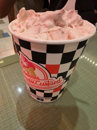 Nielsen’s Frozen Custard