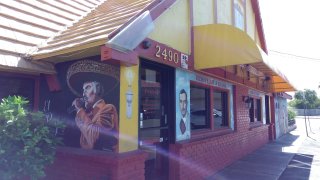 Pepe's Tacos