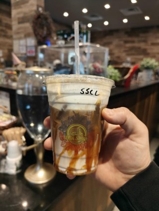 Phin Smith Coffee House