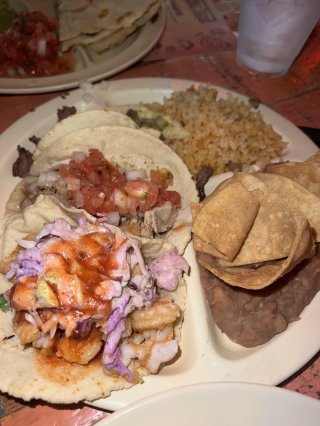Pinches Tacos