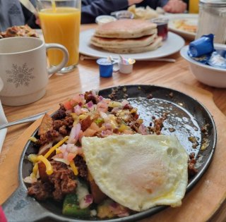 Polaris Street Cafe