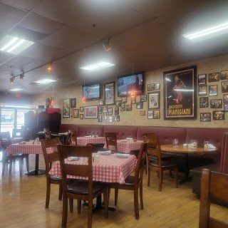 Roma Restaurant & Deli
