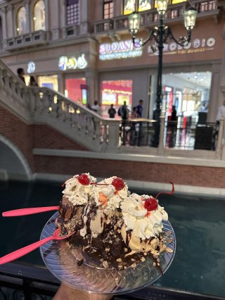 Sloans Ice Cream