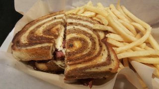 SuperBook Deli