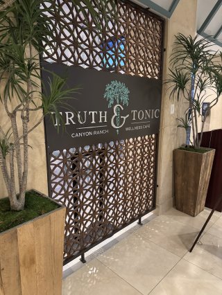 Truth & Tonic
