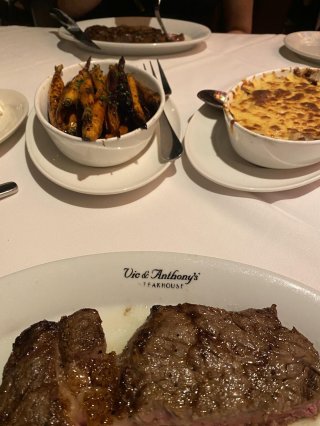 Vic & Anthony's Steakhouse