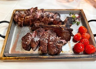 Vic & Anthony's Steakhouse