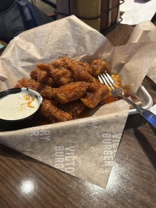 Victory Burger & Wings Co.