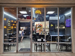 Vitos Tacos