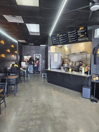 Vitos Tacos