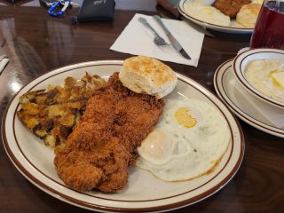 Winnie & Ethel's Downtown Diner