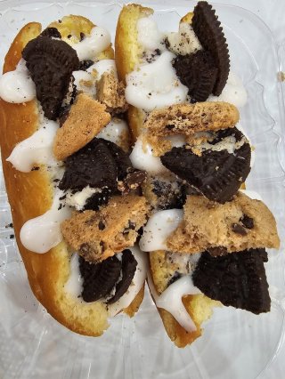 Yonutz Donuts and Ice Cream - Las Vegas