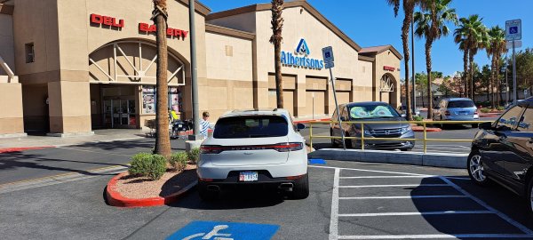 Albertsons Deli