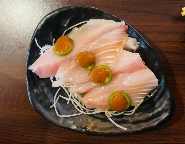 AYCE sushi & asian fusion