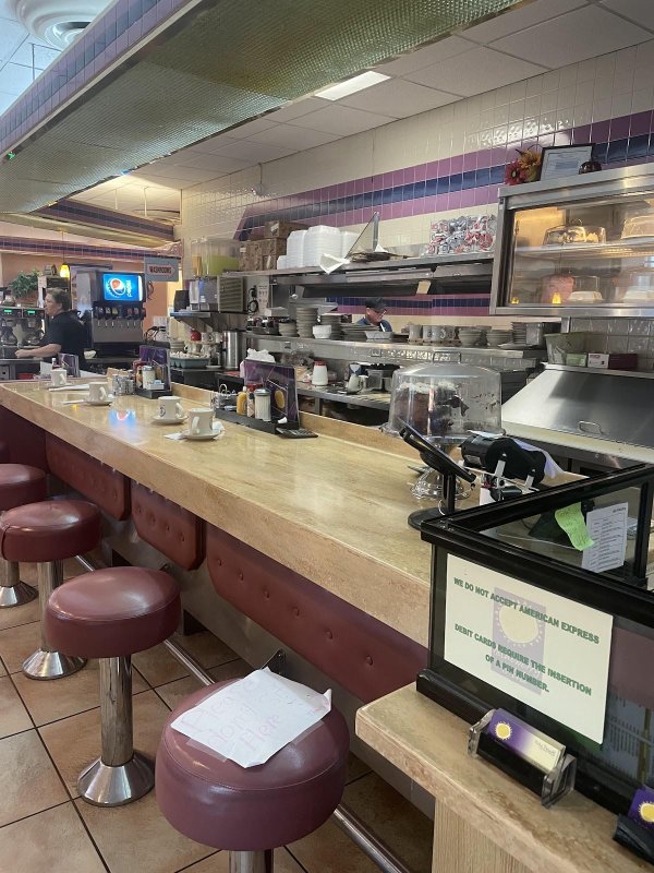 Blueberry Hill | Family Restaurant