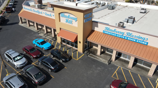 Blueberry Hill Family Restaurant